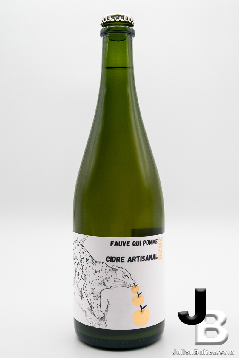 Fauve qui pomme Fauve qui pomme, Cidre artisanal; année 2020.
-------------------------------------------------------------
Besoins de photos professionnelles pour votre site ?
Je suis disponible pour réaliser les photos de vos produit !
Julien Bultez Production, votre photographe corporate, à Castelsarrasin dans le Tarn-et-Garonne (82).
Tarifs et informations :
🌐 www.packshot.JulienBultez.com
📞 07 49 69 71 66
📨 Contact@JulienBultez.com Copyright : Julien Bultez Prod.