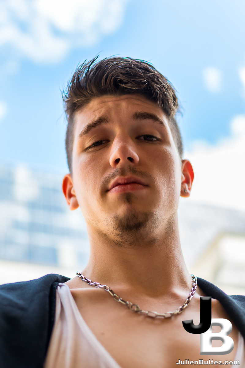 Aucun titre Aucune légende Copyright : Julien Bultez Prod.